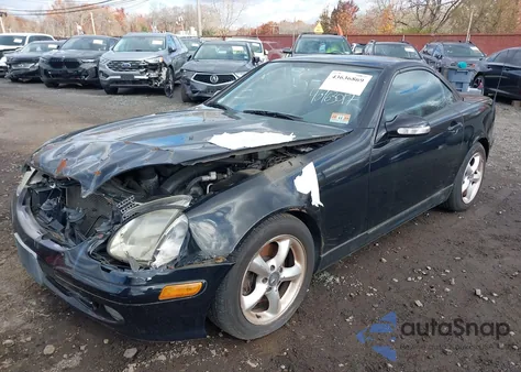 2001 Mercedes-Benz Slk 320 z USA, uszkodzony, nr VIN WDBKK65F61F222865
